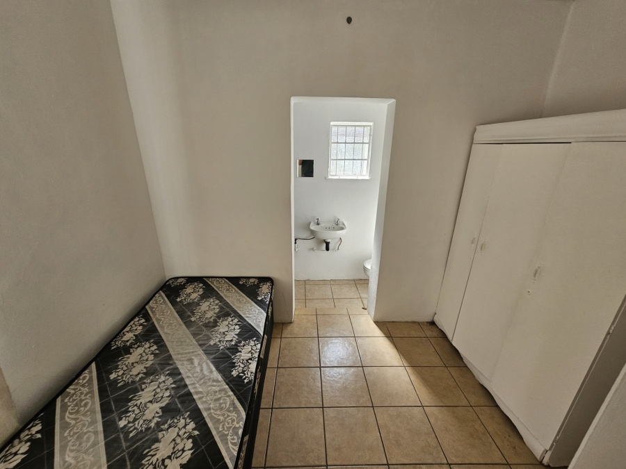 5 Bedroom Property for Sale in Brandwag Free State